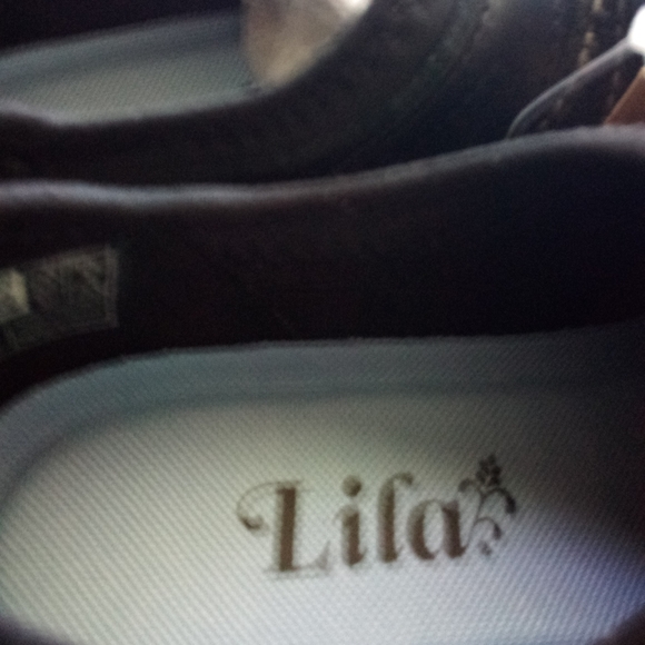 📚 Lila Shoes For Crews Sneakers - Picture 3 of 7